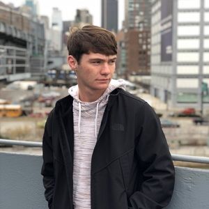 Meet your Posher, April